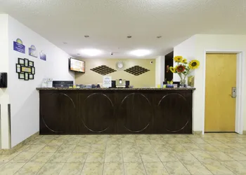 Days Inn by Wyndham Bonnyville hotel thumbnail 3
