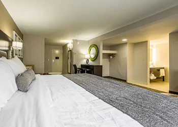 Best Western Plus Clemson Hotel & Conference Center hotel thumbnail 7