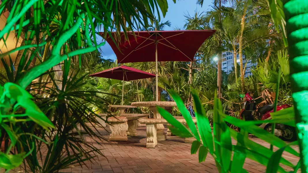 Fort Lauderdale Beach Resort Hotel & Suites hotel detail image 6