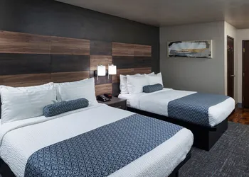 Hotel J Green Bay hotel thumbnail 8