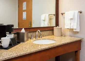 Yuma Inn & Suites hotel thumbnail 6