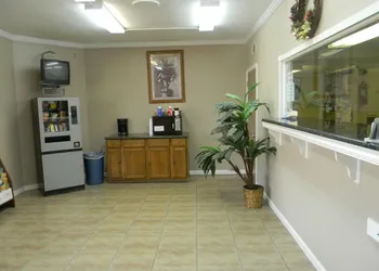 Sunrise Inn hotel thumbnail 3