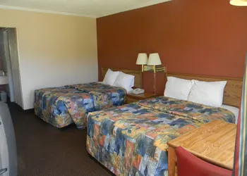 Sunrise Inn hotel thumbnail 7