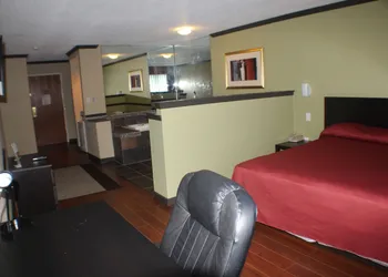 Araamda Inn Norcross hotel thumbnail 3