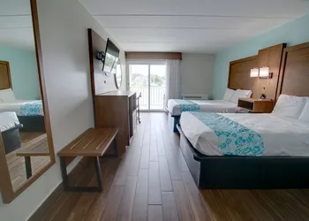 Seashire Inn & Suites hotel thumbnail 3