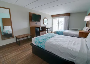Seashire Inn & Suites hotel thumbnail 4