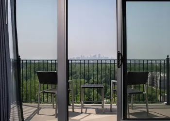 Courtyard Kansas City at Briarcliff hotel thumbnail 8