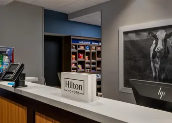 Hampton Inn Seneca Falls hotel thumbnail 6