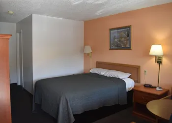 Arlington inn hotel thumbnail 5