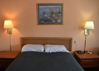 Arlington inn hotel thumbnail 6