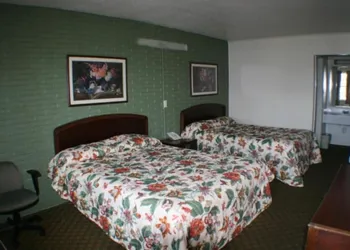 Budget Inn hotel thumbnail 8