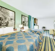 Super 8 by Wyndham Cotulla TX hotel detail image 4