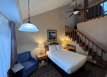 Promenade Inn & Suites Oceanfront hotel thumbnail 7