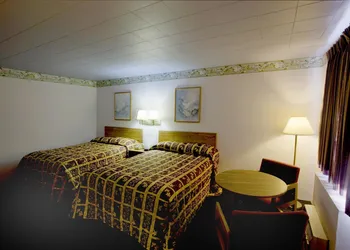 Americas Best Value Inn Litchfield hotel thumbnail 5
