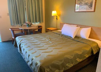 Regency Inn hotel thumbnail 4