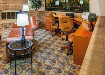AmericInn by Wyndham Omaha hotel thumbnail 2