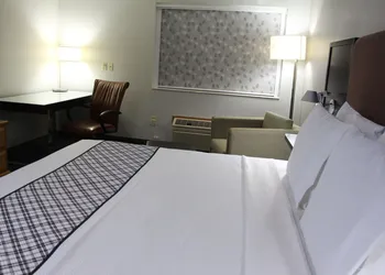 Westbridge Inn & Suites Carrollton hotel thumbnail 4