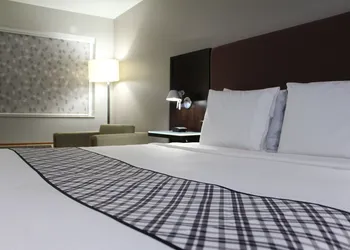 Westbridge Inn & Suites Carrollton hotel thumbnail 6