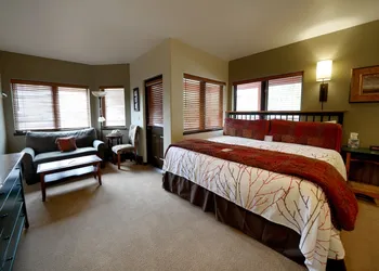 Frisco Inn on Galena Street hotel thumbnail 6