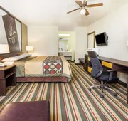 Super 8 by Wyndham Brookhaven hotel detail image 7
