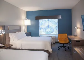 Holiday Inn Express and Suites Overland Park by IHG hotel thumbnail 8
