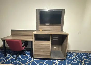 Budget Inn hotel thumbnail 2