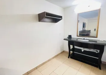 Budget Inn hotel thumbnail 8