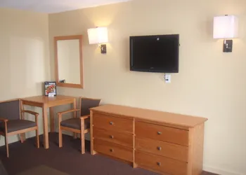 Oceanview Inn hotel thumbnail 5