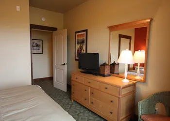 VI at Homestead hotel thumbnail 4