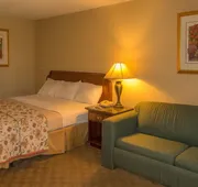 Executive Inn Hotel & Conference Centre hotel detail image 5