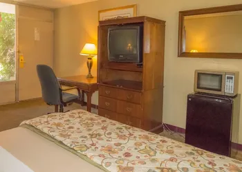 Executive Inn Hotel & Conference Centre hotel thumbnail 6