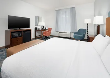 Hampton Inn Cleveland, TN hotel thumbnail 6