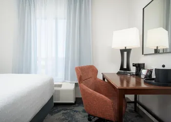 Hampton Inn Cleveland, TN hotel thumbnail 8