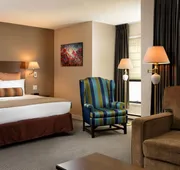 Huntingdon Hotel and Suites hotel detail image 5