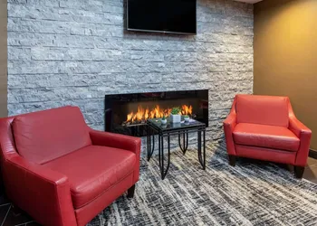Microtel Inn & Suites by Wyndham Timmins hotel thumbnail 3