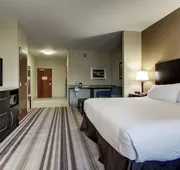 Holiday Inn Express Hotel & Suites Natchez South by IHG hotel detail image 4