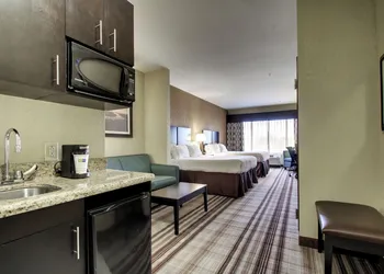 Holiday Inn Express Hotel & Suites Natchez South by IHG hotel thumbnail 6