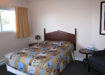 Grand Motel Saint-Hubert hotel thumbnail 4