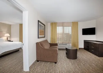 Candlewood Suites Manhattan by IHG hotel thumbnail 8