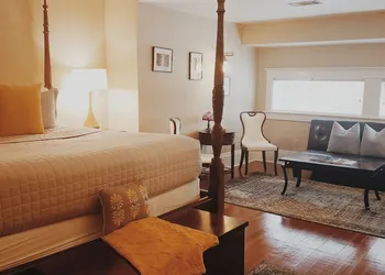 Canal Street Inn hotel thumbnail 7