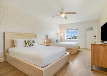 Fisher Inn Resort & Marina hotel thumbnail 3
