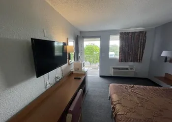 Rodeway Inn Albuquerque West hotel thumbnail 7
