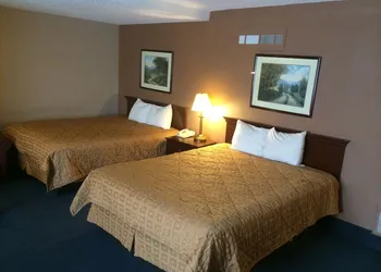 New SunFlower Inn hotel thumbnail 4