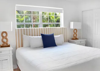 Coral Reef at Key Biscayne hotel thumbnail 8