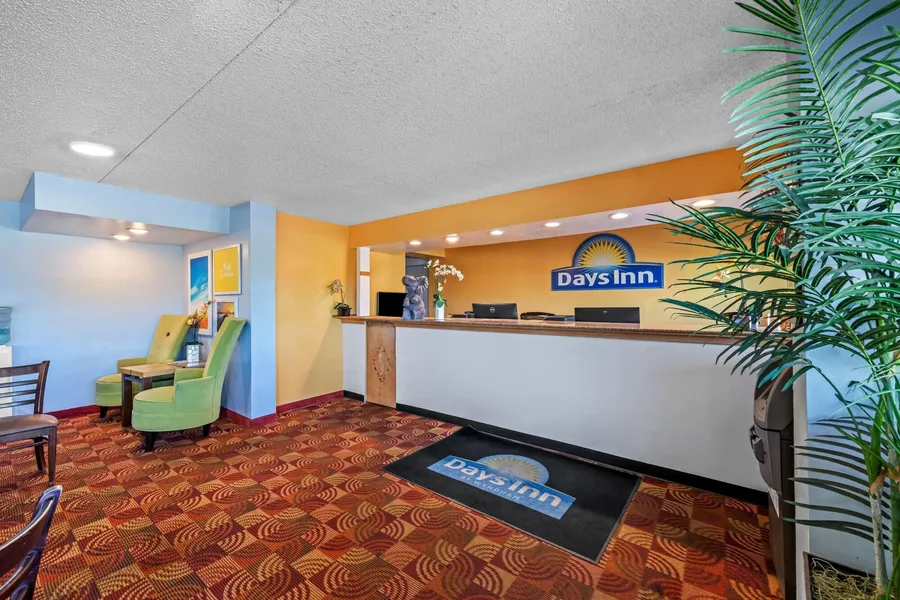 Days Inn by Wyndham Independence hotel detail image 2