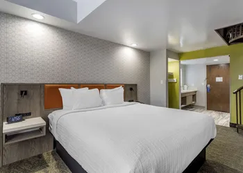 Best Western Plus Apple Valley Lodge Pigeon Forge hotel thumbnail 6