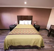 Rodeway Inn & Suites Bellflower hotel detail image 7