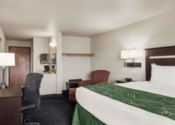 Travelodge by Wyndham McAlester hotel thumbnail 3