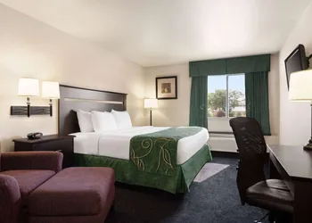 Travelodge by Wyndham McAlester hotel thumbnail 5