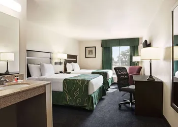 Travelodge by Wyndham McAlester hotel thumbnail 7